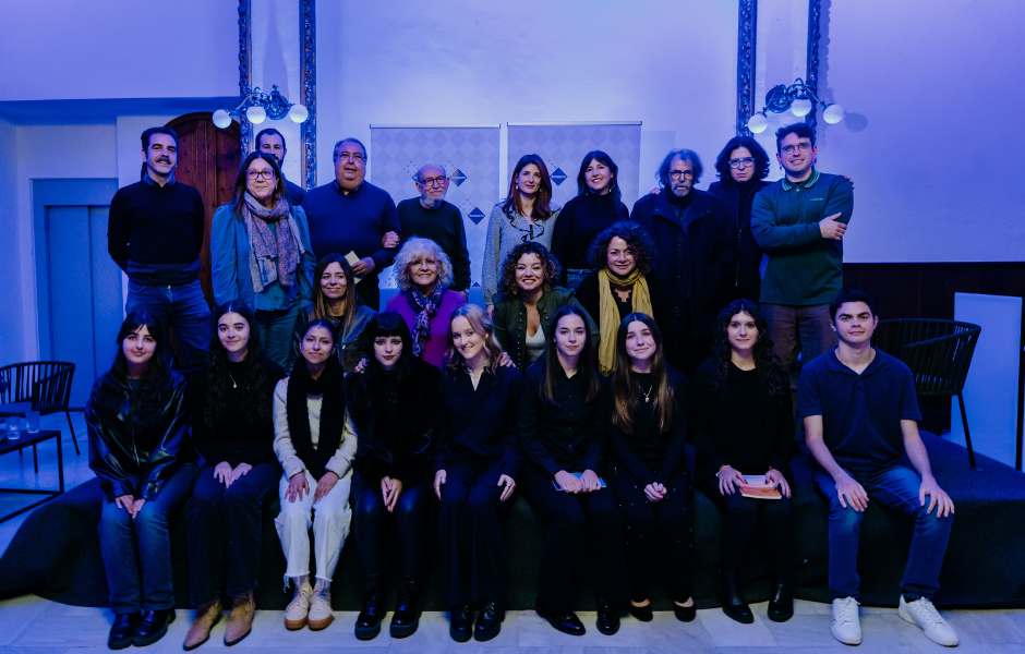 Alzira es transforma en illa de la lectura amb un festival que uneix tradició i joventut |