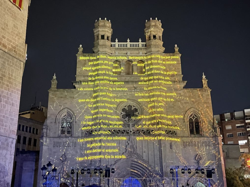 Festes, foc i tradició: la cultura valenciana a través dels llibres |