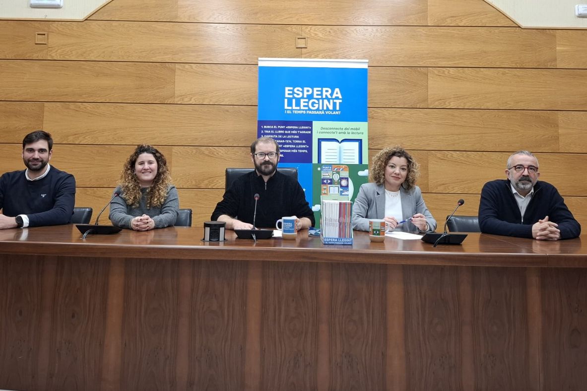La Fundació Bromera i la Mancomunitat de Municipis de la Safor impulsen la tercera edició de la campanya «Espera llegint»